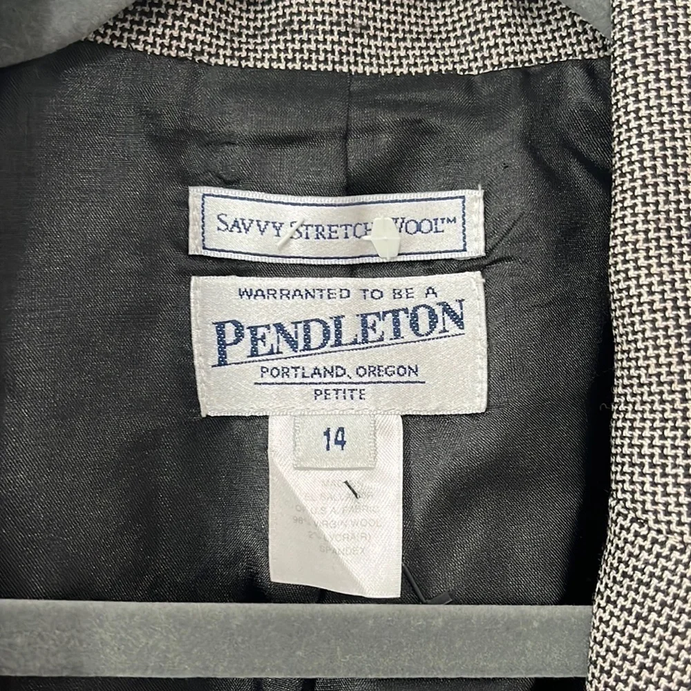 Vintage Pendleton Charcoal Gray Stretch Virgin Wool Two Button Twee-Style Blazer